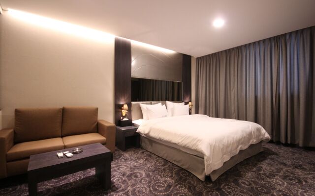 Casaday Hotel