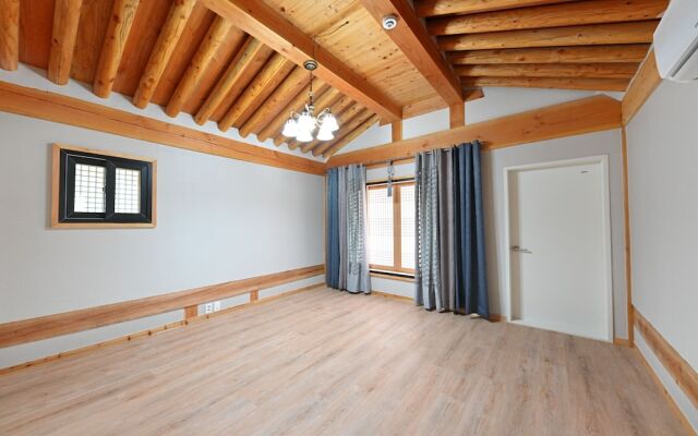 Gyeongju the Silla Hanok Hotel