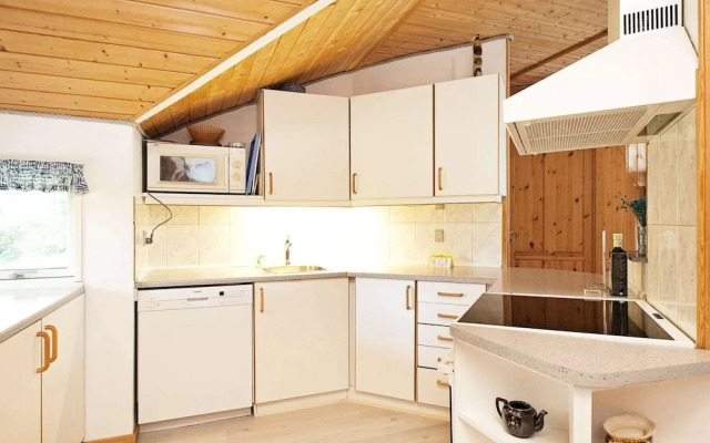 Quiet Holiday Home in Rodby near Sea