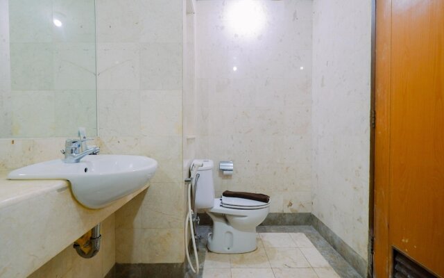 Modern Look And Comfy 3Br Apartment Bellagio Residence