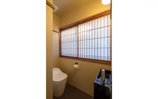 Hikoso-machi Kin no Ma