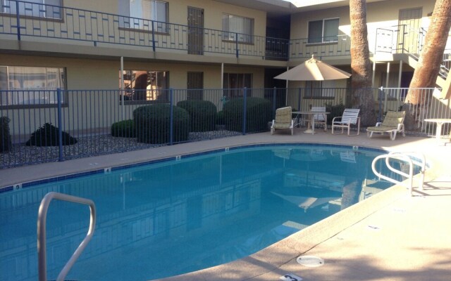 2BR Mid-Century Condo