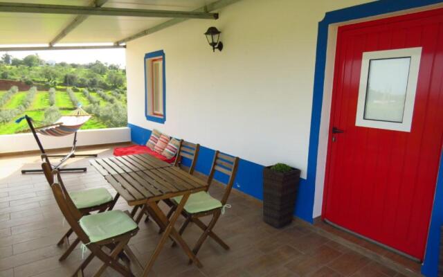 Vale do Boto-Quinta com 3 casas