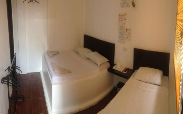 Lola's Lodge