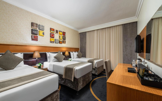 Golden Tulip Al Shakreen - Image 6