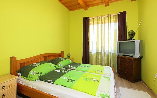 Holiday Home Balaton H2070
