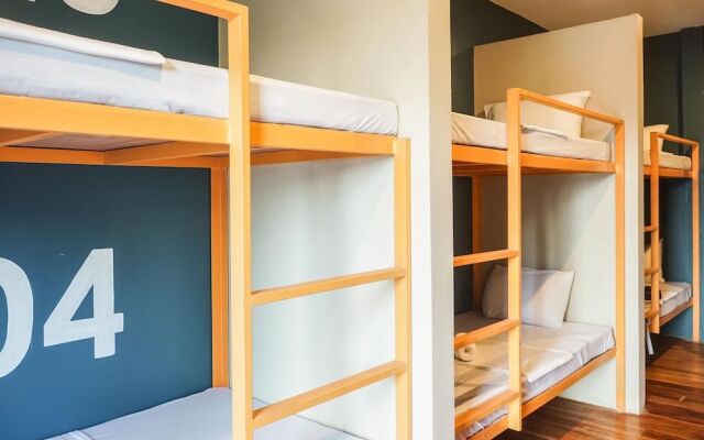 HQ Hostel