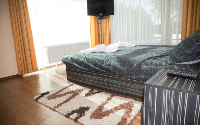 Romantica Forest Holiday Village