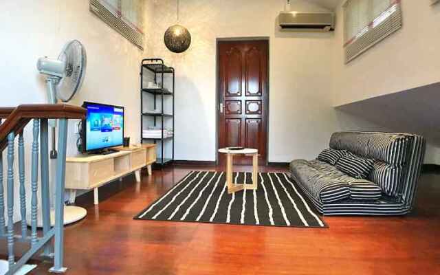 iBook10 Deluxe Loft Suite Room by iBook Homestay