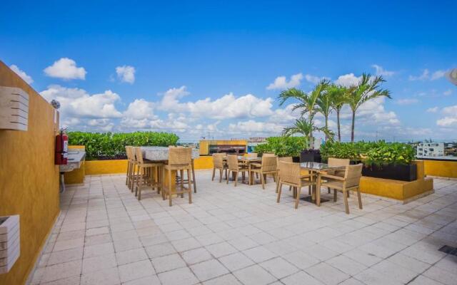 Lunada Condo by Bric