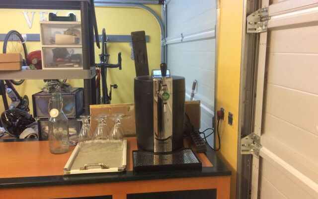 Chez Veronique Et Freddy