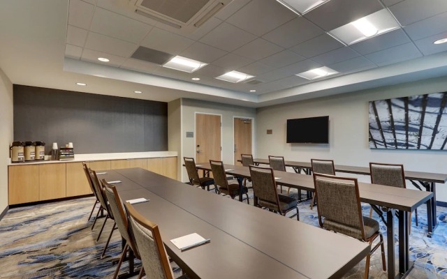 Fairfield Inn & Suites Warsaw