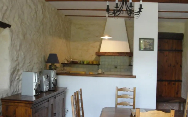 Le Mas De La Chérine