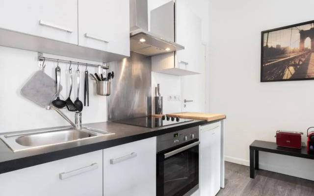 Vieux Lille - Large modern and functional studio