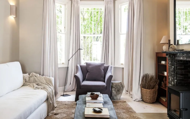 Experience Tranquility at Kelvin Urban Retreat