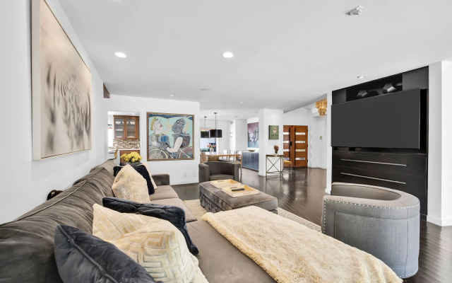 Edwin by Avantstay Hollywood Hills Luxury + Pool