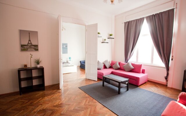 Budapest Easy Flat - Wesselenyi Apartment