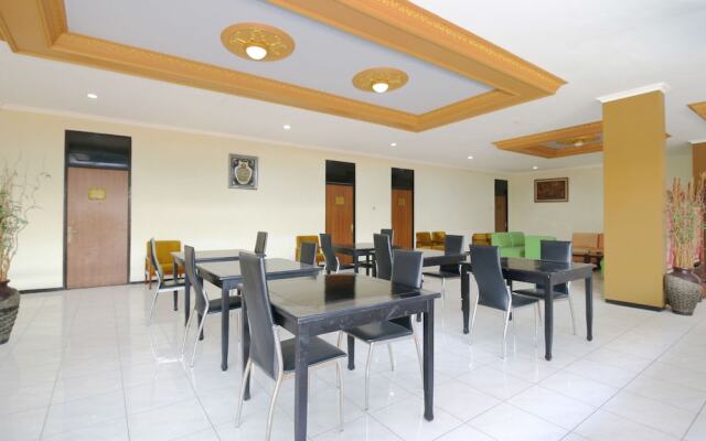 Airy Gondomanan KH Ahmad Dahlan 25 Yogyakarta