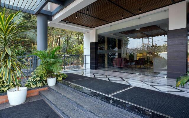 Nexstay River Mouth International