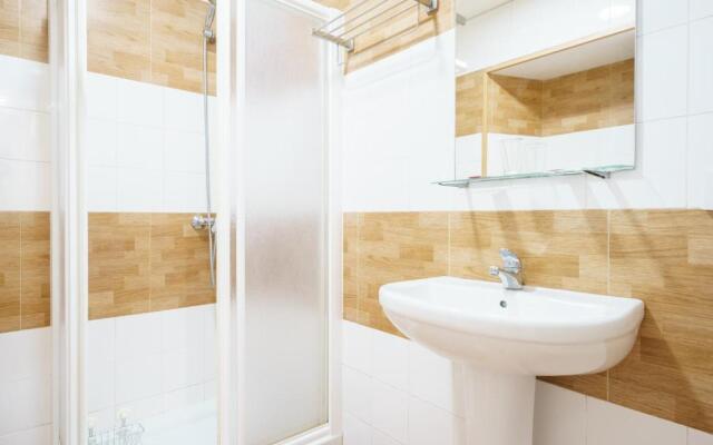 Hotel Carlos V Jerez by Vivere Stays