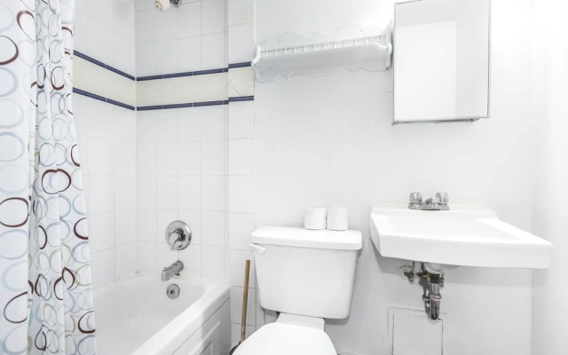 Budget Friendly Stay in Downtown