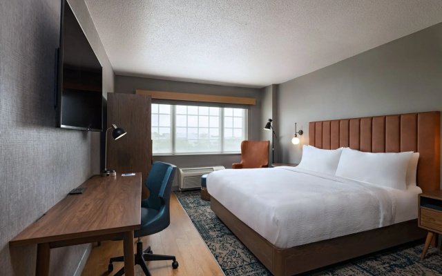 Four Points by Sheraton Houston West
