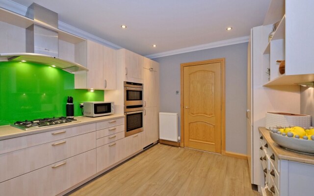 Stunning Family Home in Cults, Aberdeen