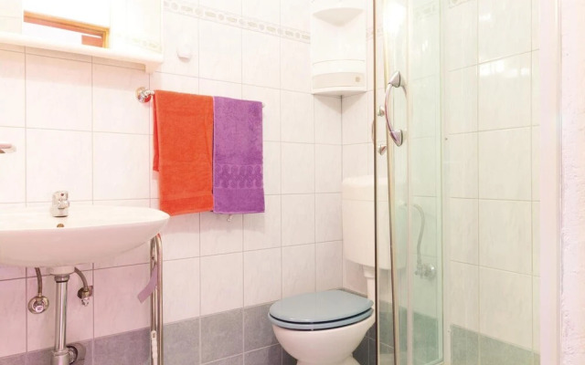 Stunning Home in Valtura With Wifi and 3 Bedrooms