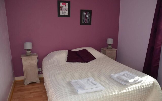 Hotel Restaurant Le Pech De Malet