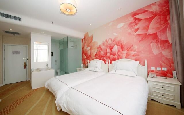 Chonpines Hotel (Shijiazhuang TV Wanda store)