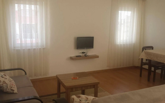 Pinus Otel