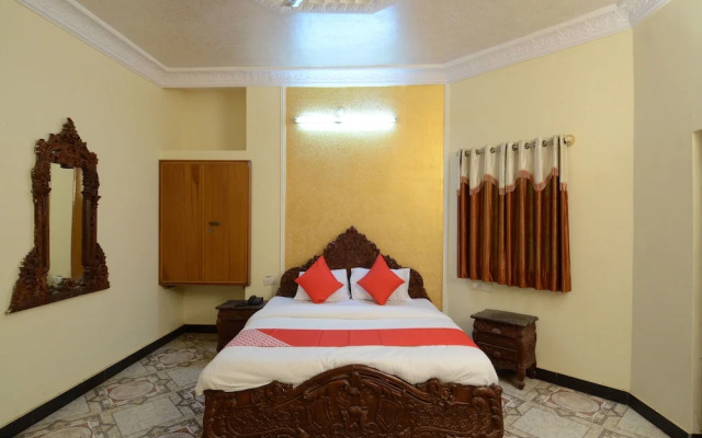 OYO 17368 Ranibagh Palace
