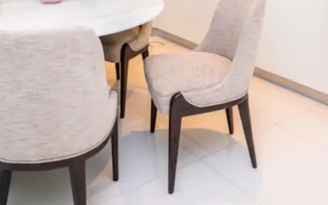 Homesgetaway- 2BR in Beach Vista Tower 2