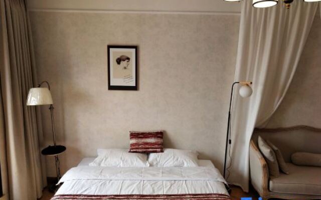 Xinxiang Nanshe B&B