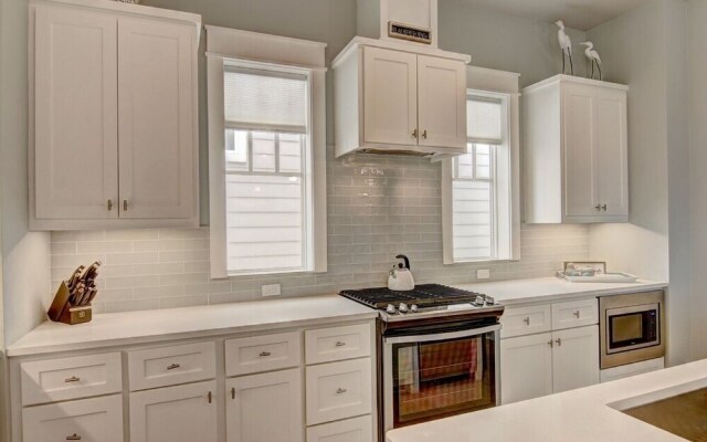 Vitamin Sea At Sunflower Beach