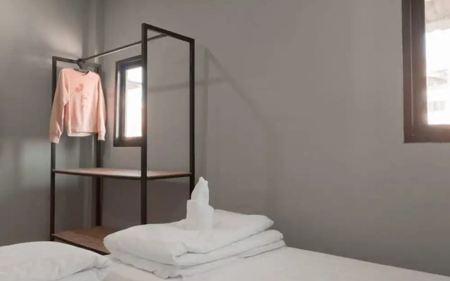 Bedbox Vientiane Hostel