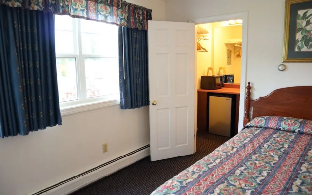 The Villager Motel