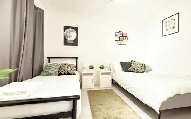 25min to Central - Zone 2 - Free Parking - Sleep 6