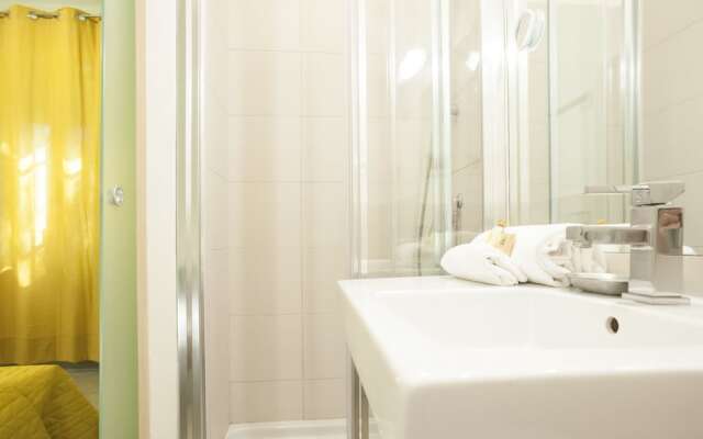Rome As You Feel - Viminale Apartment