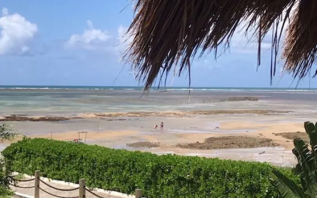 Charmosa Casa a 50m da Praia do Marceneiro