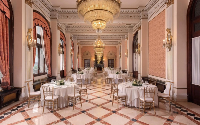 Hotel Alfonso XIII, a Luxury Collection Hotel, Seville