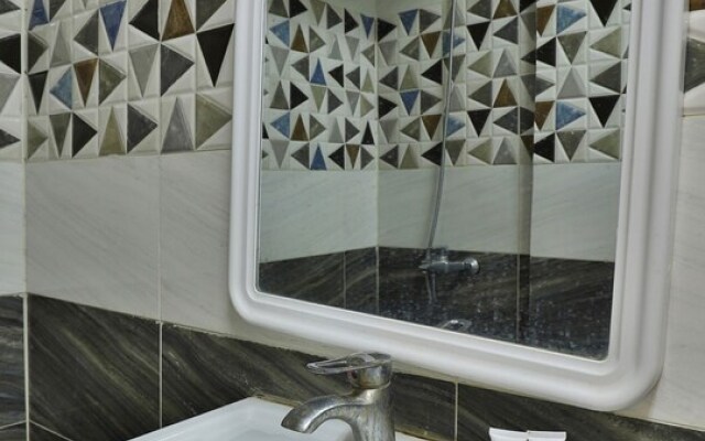 OYO 247 Al Mawasim Hotel