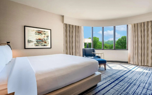 DoubleTree by Hilton South Charlotte Tyvola