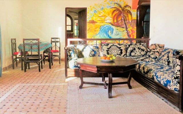 Maranga Surfvilla - Hostel