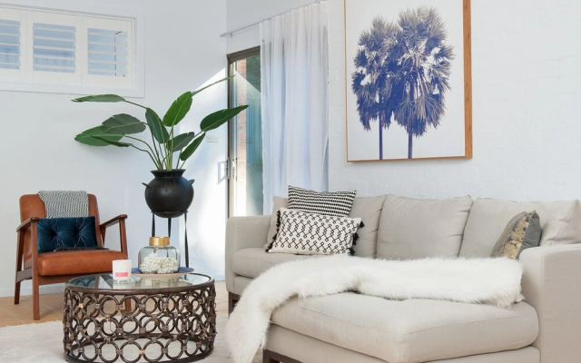 Sandy Point Road, 51