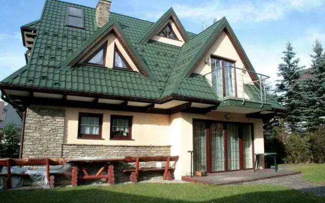 Jastrzebi Dworek