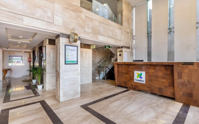 Treebo Premium Vinnie - Near Airport