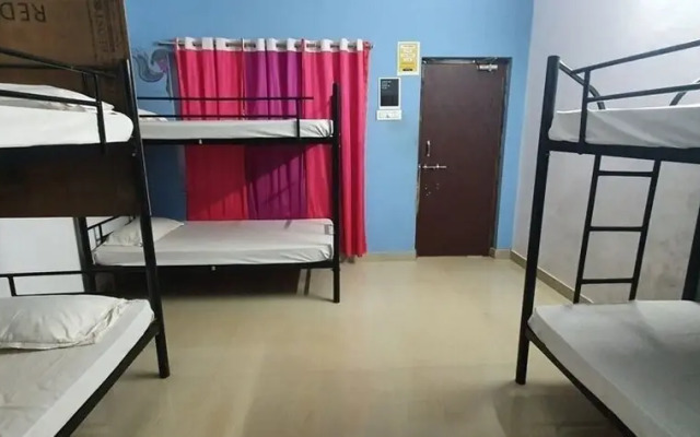 HosteLife Gokarna