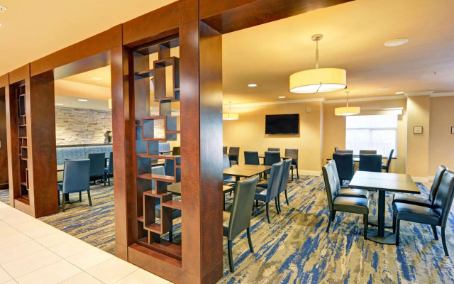 Embassy Suites by Hilton Valencia