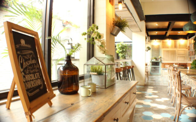 Summerbird - Bed and Brasserie